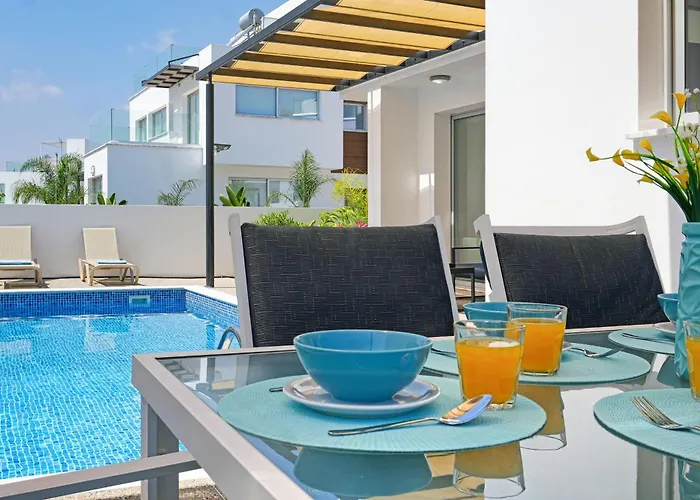 Villa Rosaleen - Center